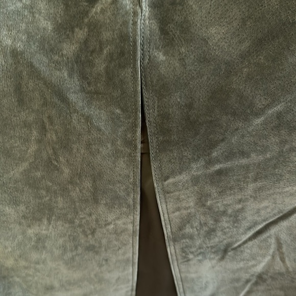 BLANK NYC 100% Genuine Leather/Suede MIDI Skirt w Front Slit Sage Green (24) NWT - Picture 8 of 12